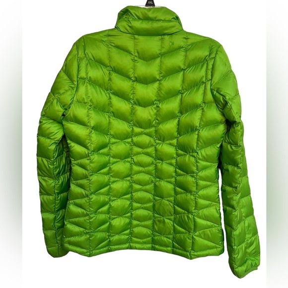 Women’s lime green Marmot down jacket. Size M - Picture 3 of 7